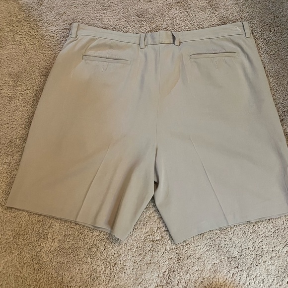 Tommy Bahama Men's Latigo Beach Shorts - Picture 4 of 4